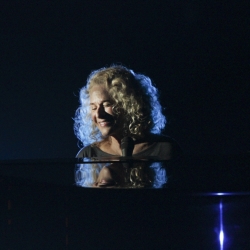 Carole King, opening night, Canberra, Australia. Photo by Elissa Kline