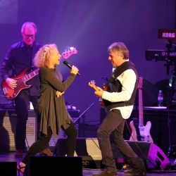  Bob Glaub, Carole King, Danny Kortchmar. Melbourne, Australia. Photo by Elissa Kline